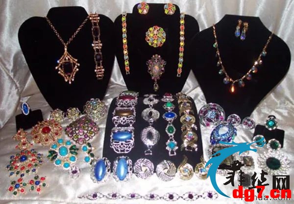 3.jpeg
