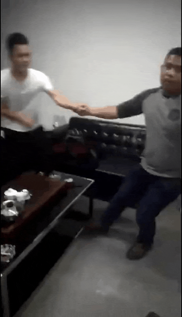 3.gif
