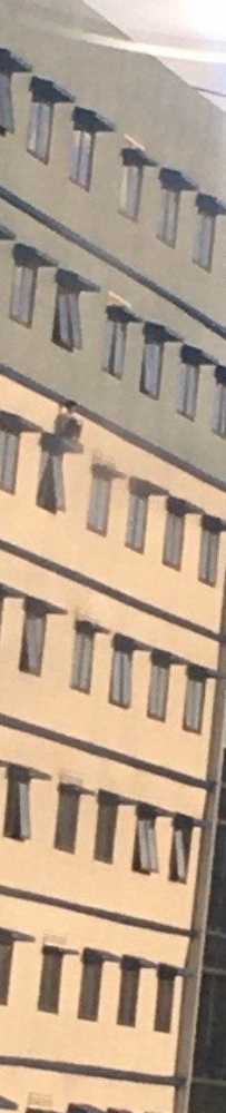 说说今日跳楼事件